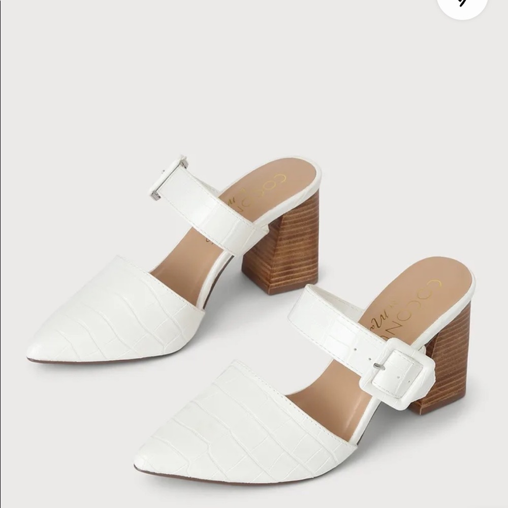 Eye Candy White Crocodile-Embossed Pointed-Toe Pumps